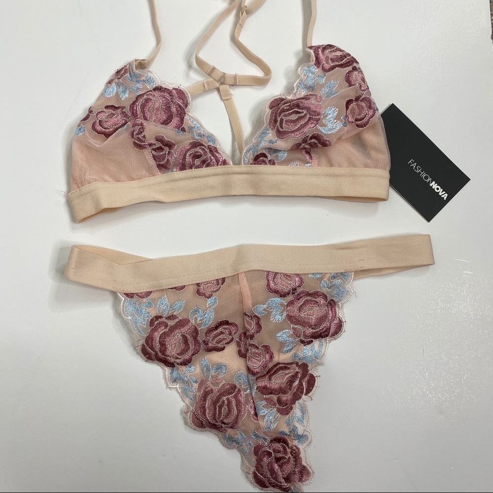 Floral lace lingerie